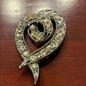 Elegant Silver and rhinestones Brooch